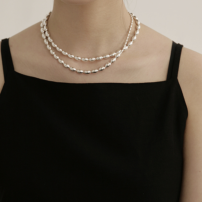oval necklace